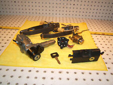 Mercedes Late W126 420SEL 90-91 ignition,Console,doors,Trunk locks 1 Set & 1 Key picture
