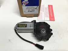 Power Window Motor-Window Lift Motor Front Right CARQUEST 47-1546 Rema for Honda picture