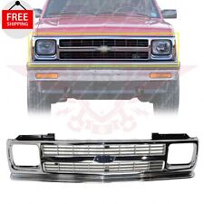 New Front Grille Chrome with Silver Fits 1991-94 Chevrolet S10 Blazer GM1200147 picture