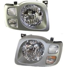 Headlight Set For 2002 2003 2004 Nissan Xterra SE Left and Right With Bulb 2Pc picture