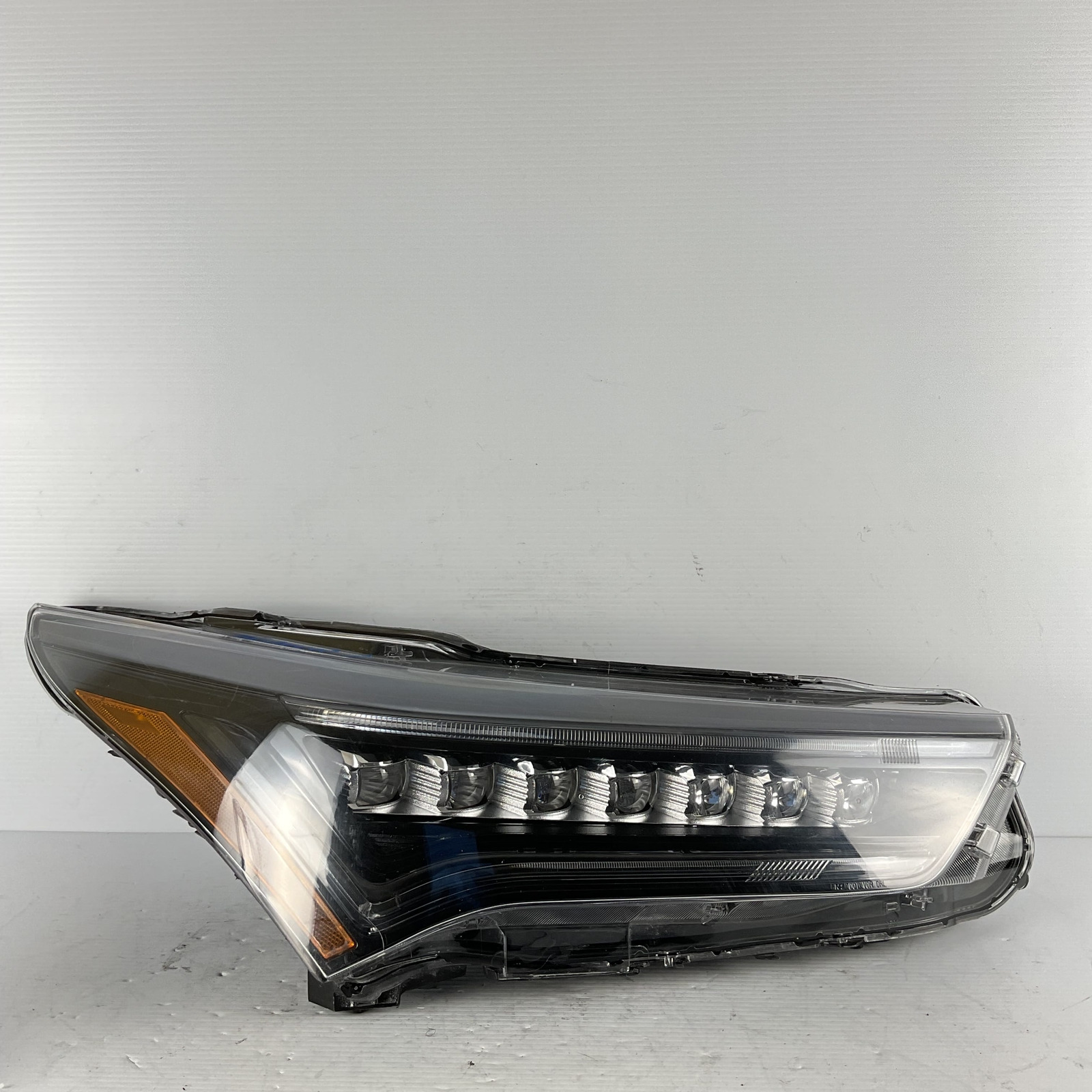 2019-2022 Acura RDX Right Passenger Headlight LED Smoke Lens OEM 33100TJBA51