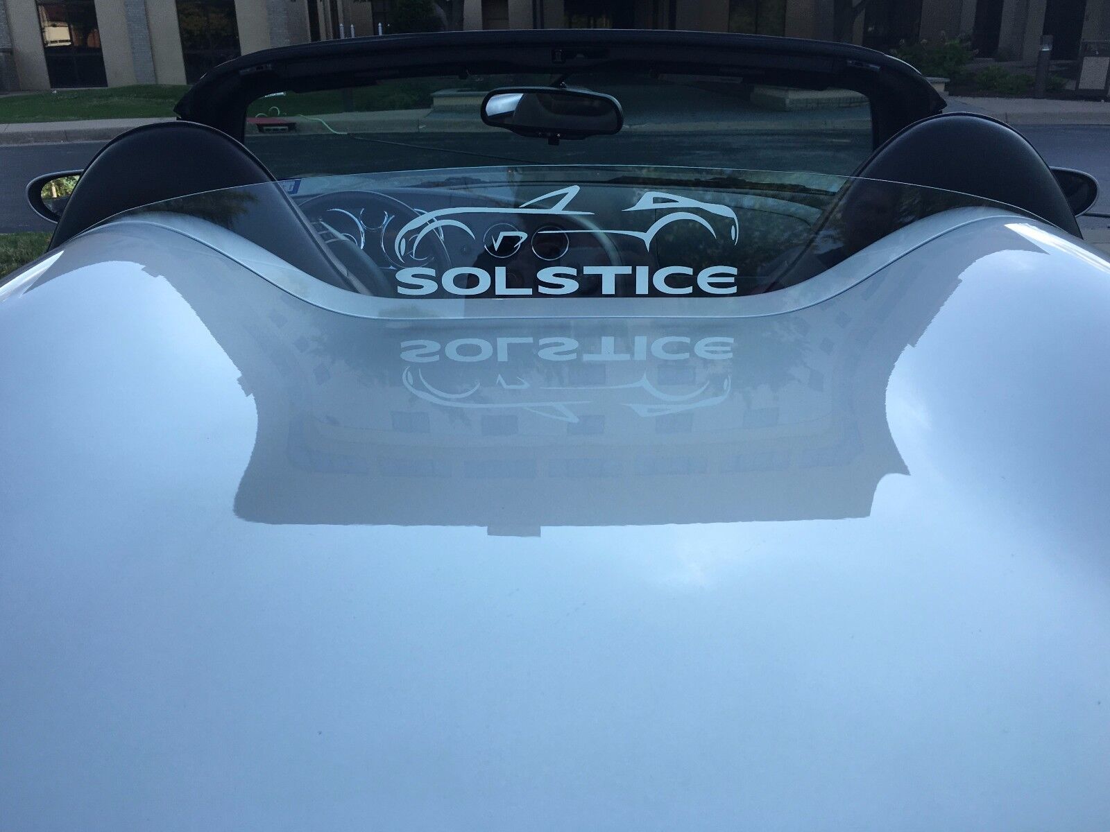 Pontiac Solstice Saturn Sky Opel GT WindRestrictor® brand Wind Deflector