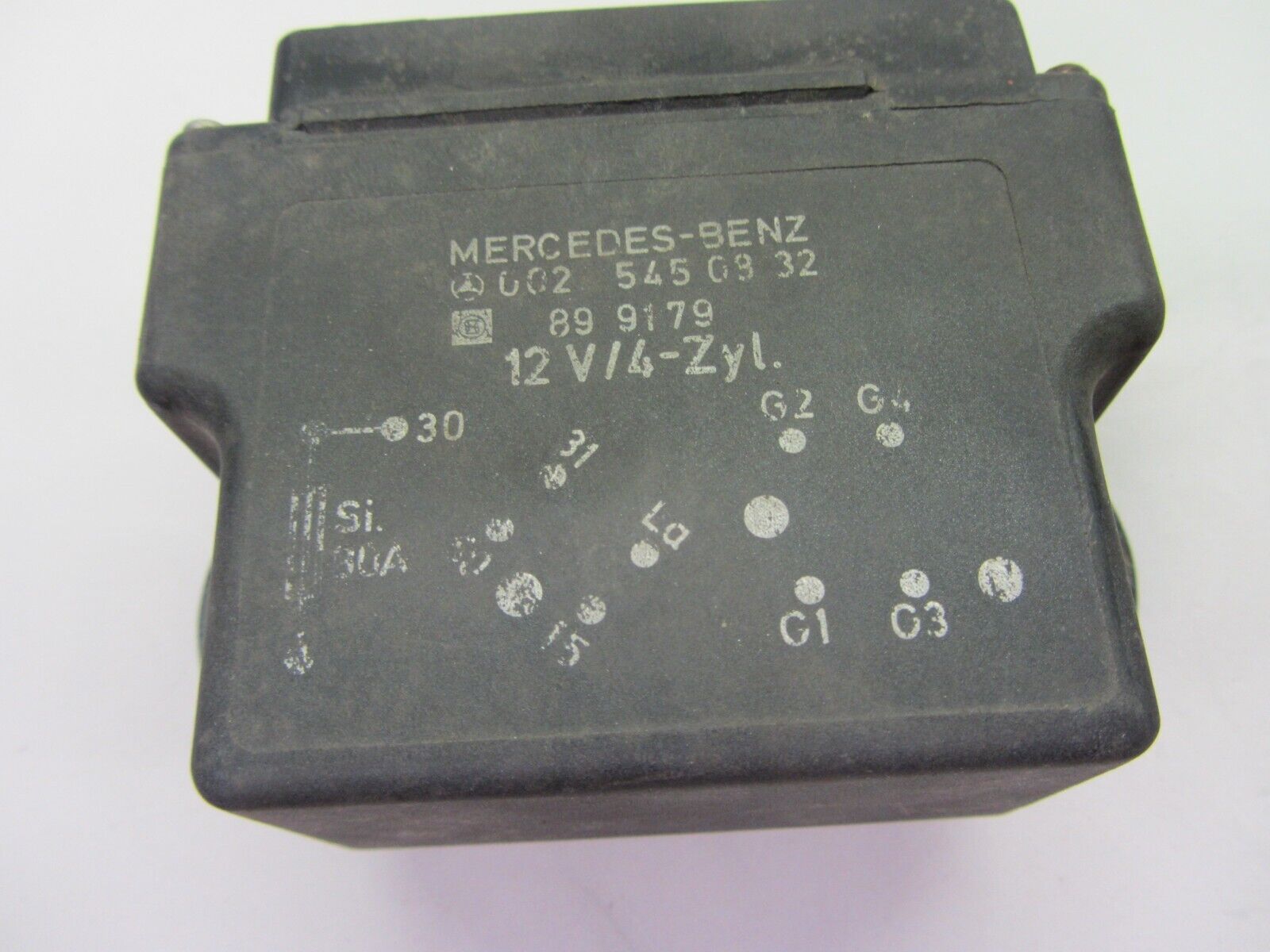 Vintage Mercedes Glow Plug Relay 4 Cylinder, 002 545 09 32