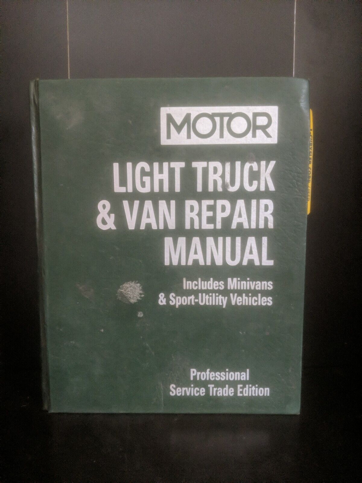 RARE Motor Light Truck And Van Repair Manual 1997-1999 16th Edition