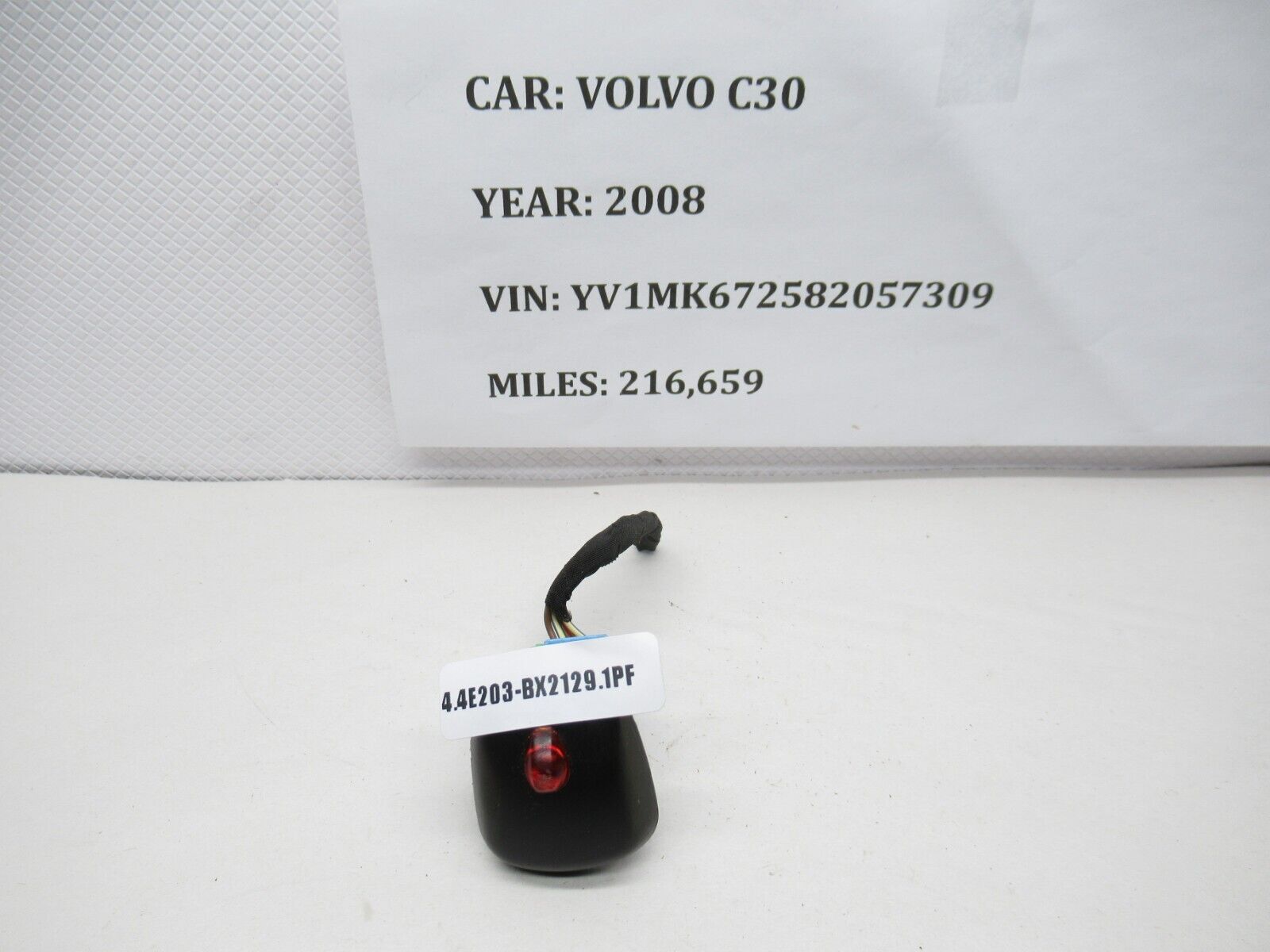 2001-2009 Volvo C30 Dash Alarm Sensor Security Indicator Light 8691912 OEM