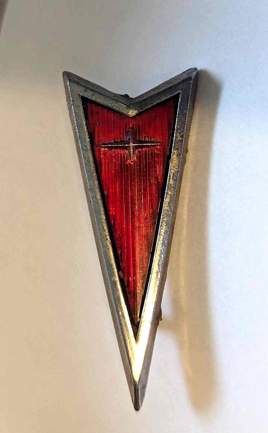 1974 Pontiac Sail Panel Crest Emblem 9861625 #1