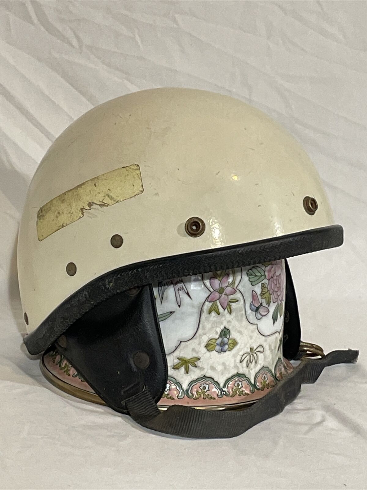 Vintage 1960\'s 1970\'s Buco Traveler Motorcycle Half Helmet Original White