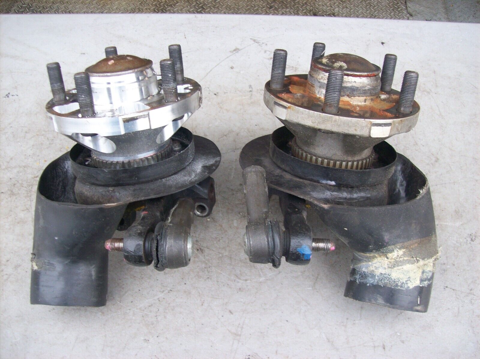 Porsche 968 944 Turbo S S2 M030 Spindles and Hubs