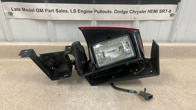 93 97 Pontiac Firebird Trans AM Driver Headlight Assembly Motor Left Red GM LH