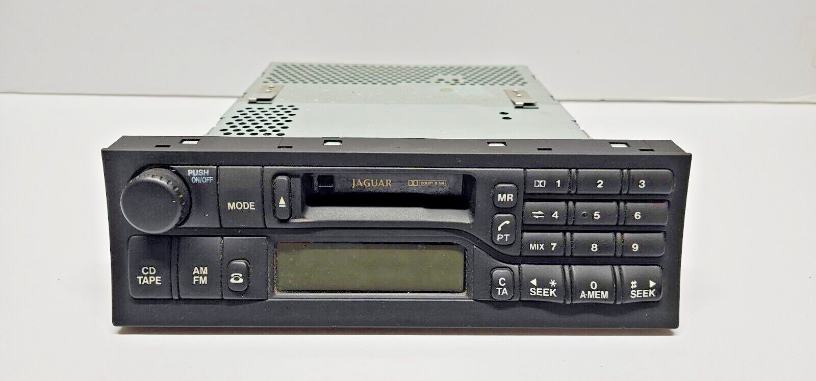 00-06 Jaguar X100 XK8 XKR AM FM Radio Receiver Cassette Player LJD4100AA