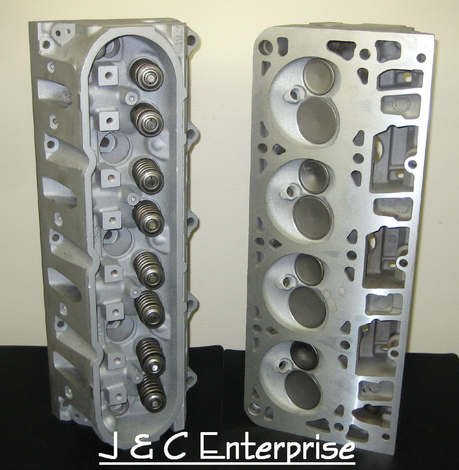 REBUILT PAIR 5.3 GM GMC CHEVY CYLINDER HEADS 243 CASTING NUMBER LS2 LS6