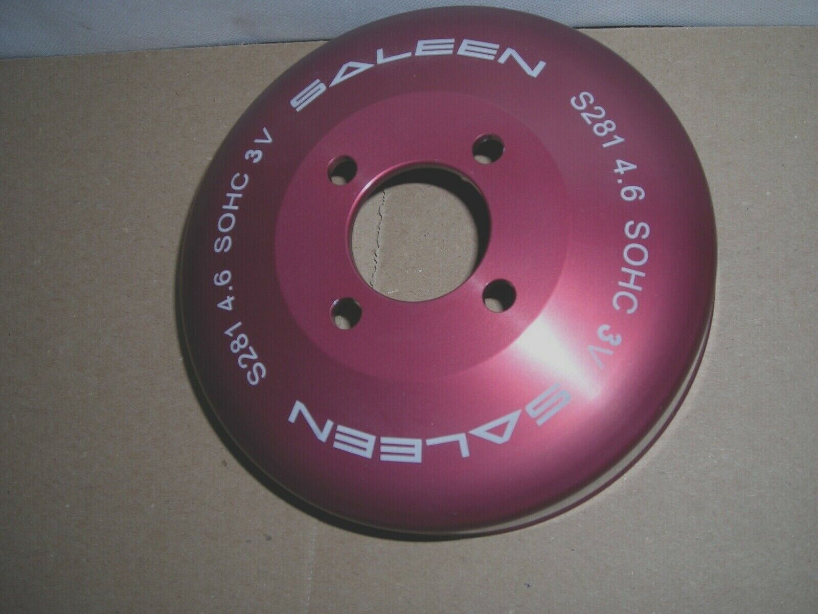 SALEEN S281 UNDERDRIVE WATER PUMP PULLEY  MUSTANG  4.6  3V RED ALUMINUM  077 043