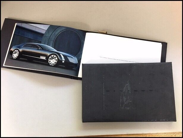 2003 Cadillac Sixteen V16 Concept 32-page Hardbound Car Brochure Catalog with CD