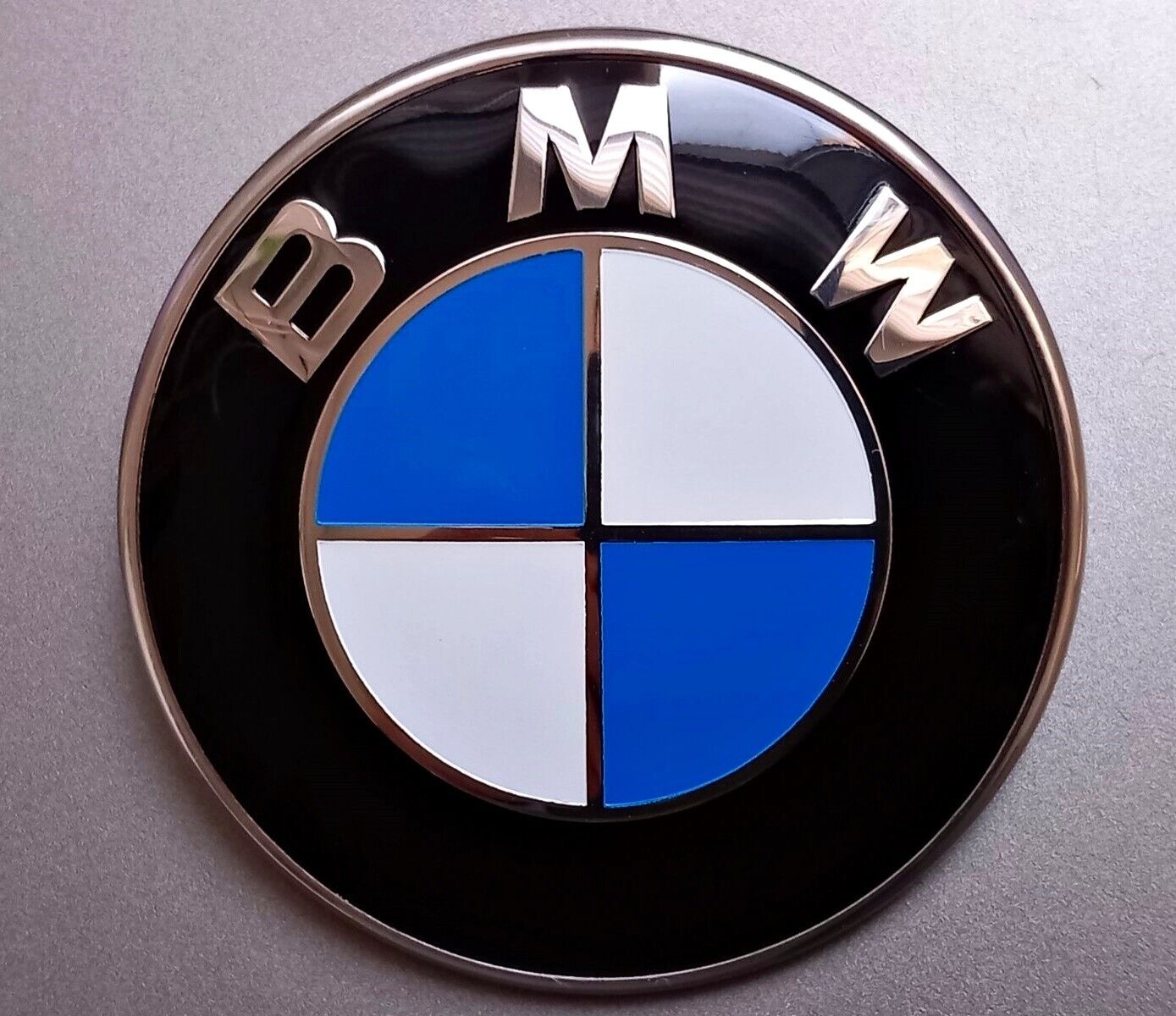 Original BMW 82mm Car Front/ Rear / Bonnet/ Trunk Emblem Badge Logo Genune