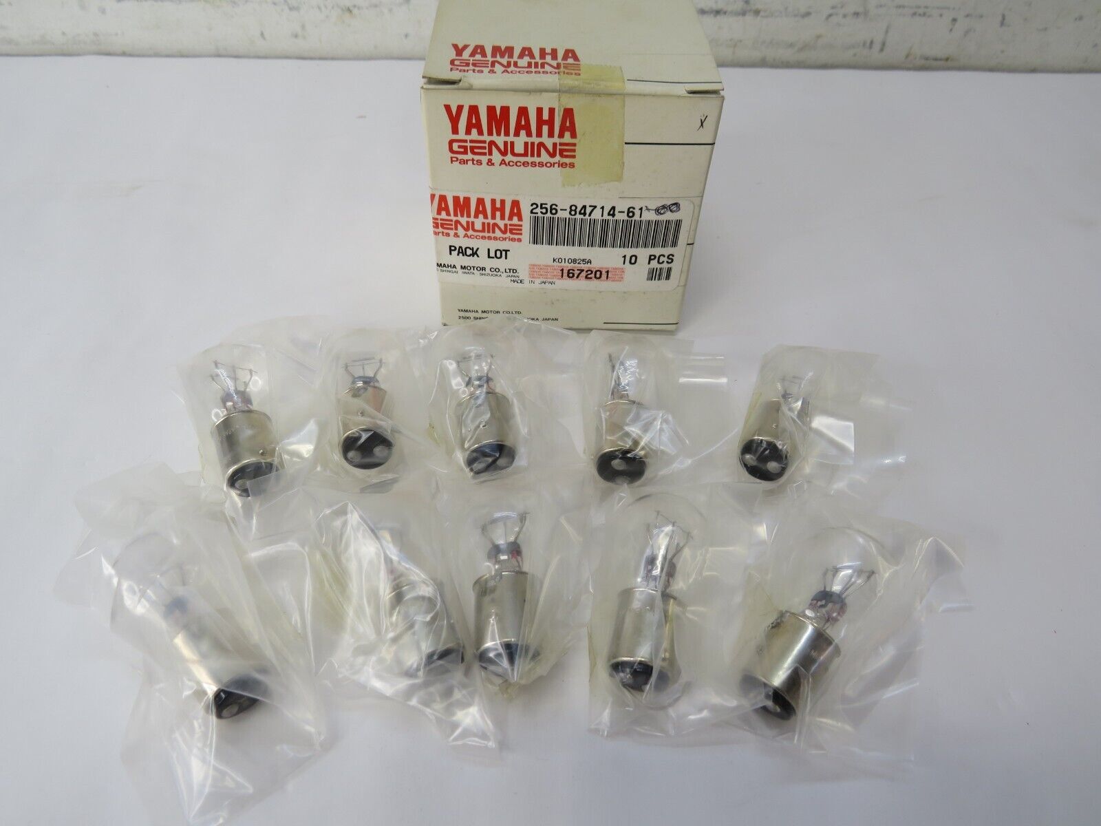 10 PACK Yamaha BULB, TAIL LAMP (12V 32/3CP) 256-84714-61-00 OEM NEW