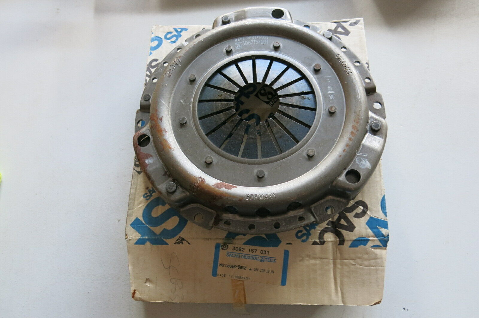 Nos Sachs Clutch Pressure Plate fits Mercedes W124 C124 S124 R107 (3082 157 031)