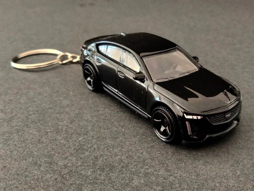 Cadillac CTS-V Keychain Black 