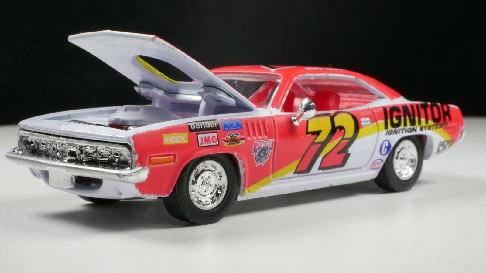 1970 Plymouth Barracuda 1/64 Scale  Car  Real Riders